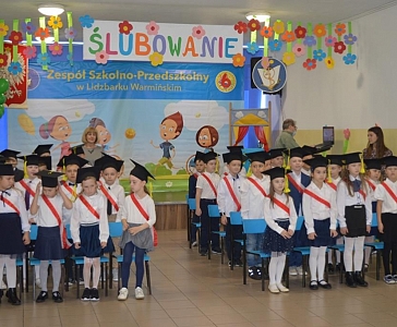 Ślubowanie klas pierwszych