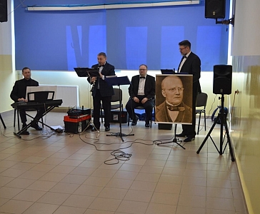 Rok Moniuszki