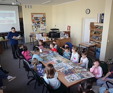 Sówki w bibliotece
